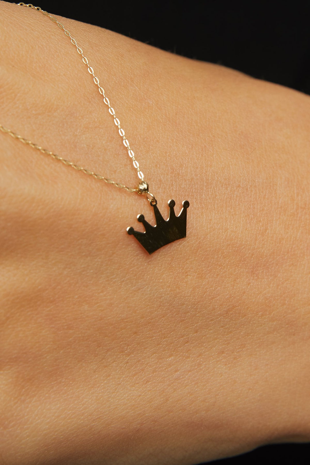 14 Carat King Crown Necklace - krlkol92