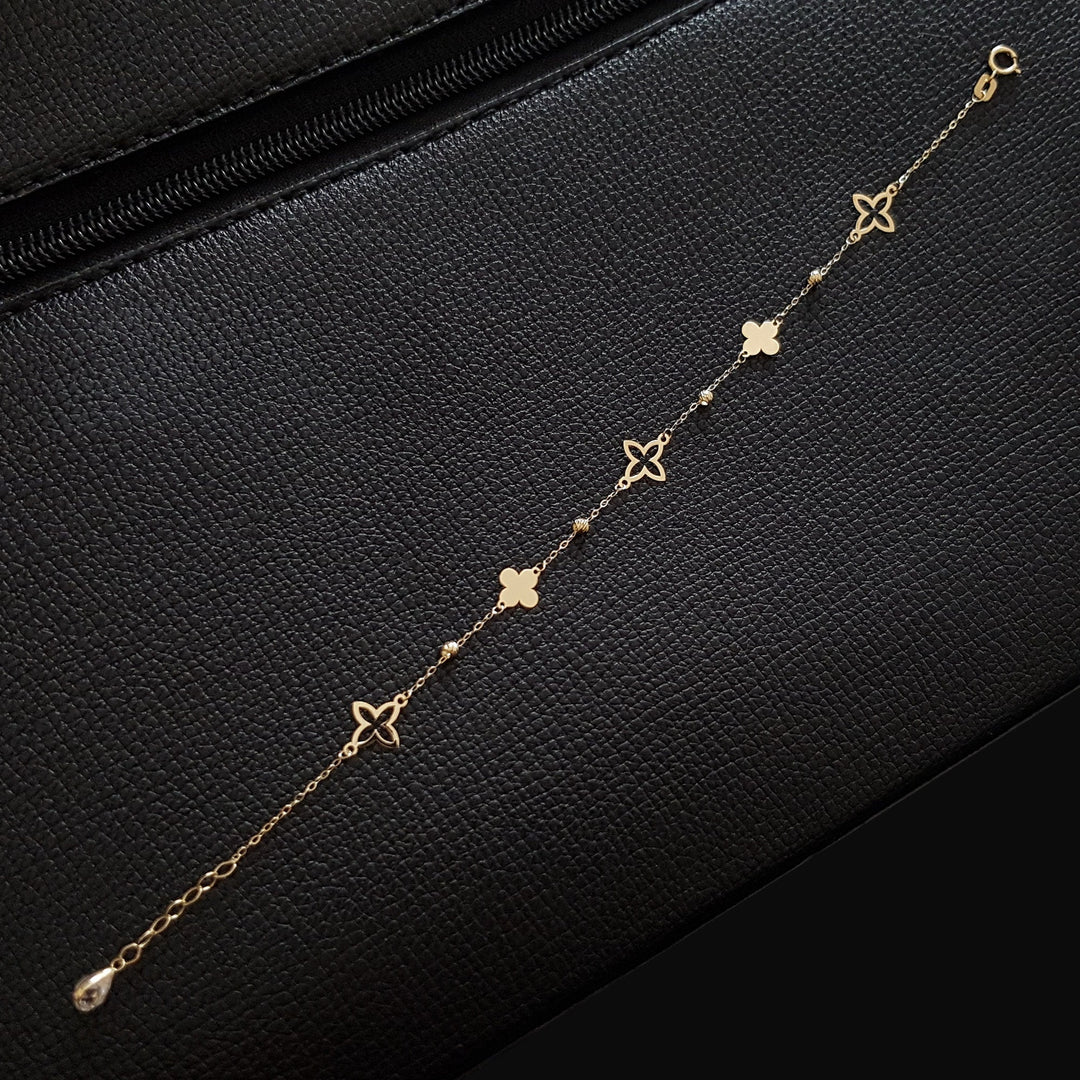14 Carat Flower Design Gold Bracelet - vcbil100