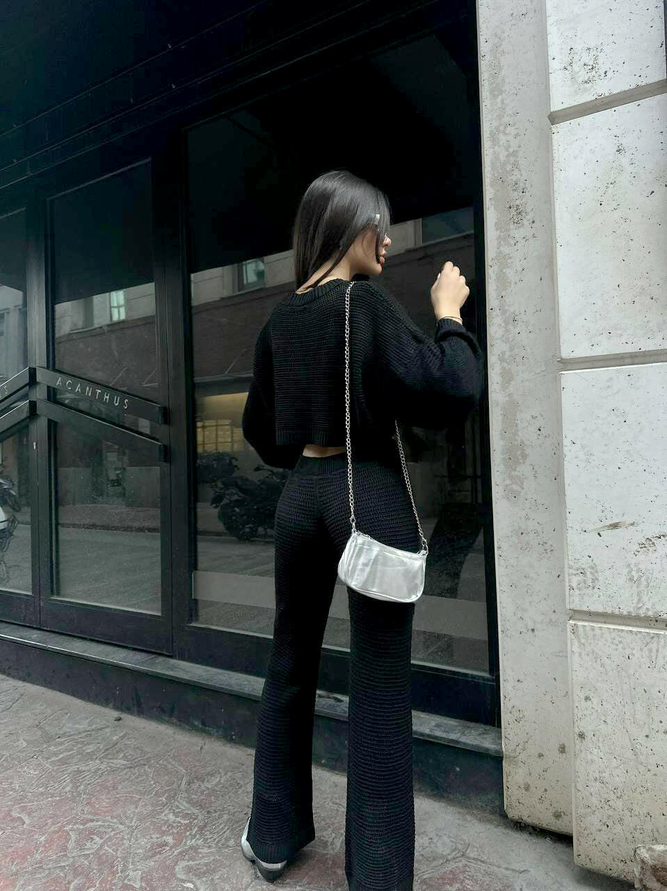 Oversized Knit Blouse and Pants Set in Black - Noxlook.