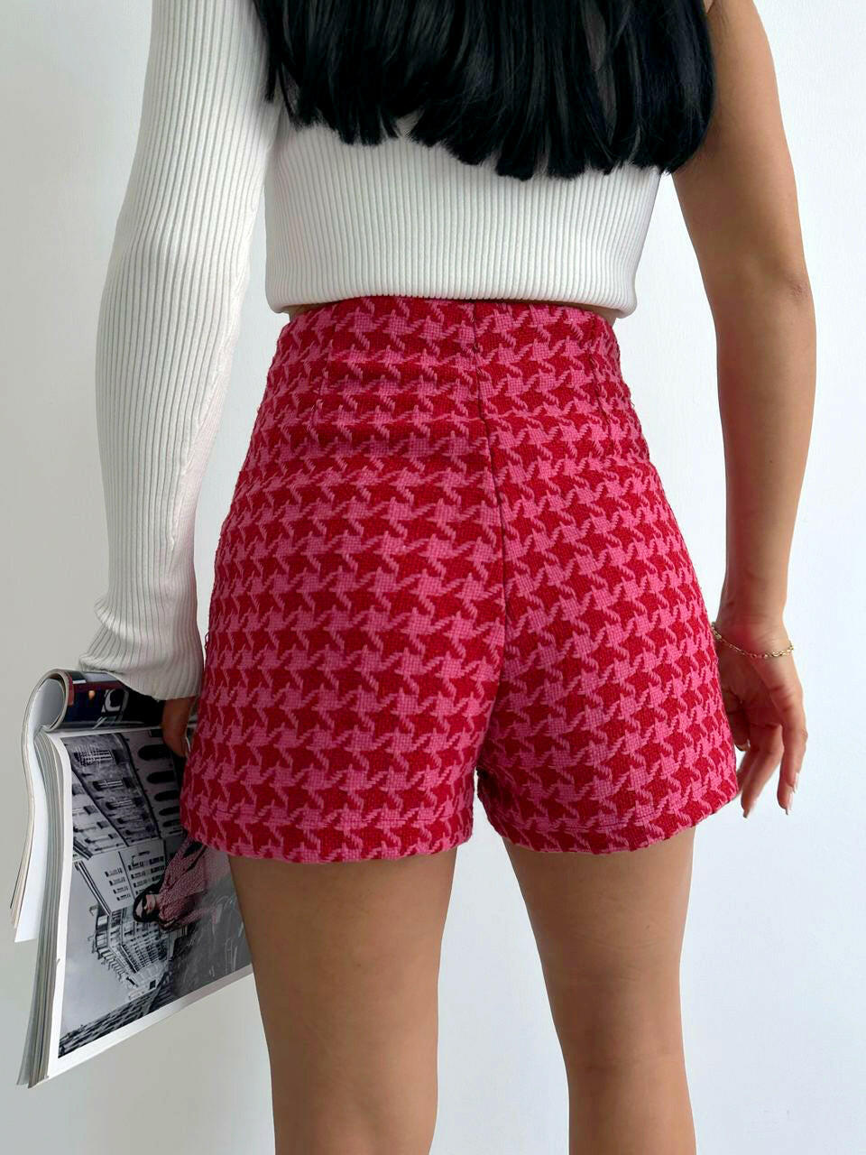 High Waisted Tweed Shorts Pink Color - Noxlook.