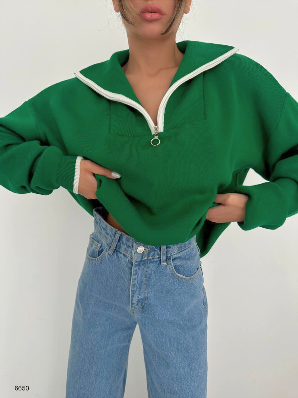 Collar Sweater in Green - Noxlook.