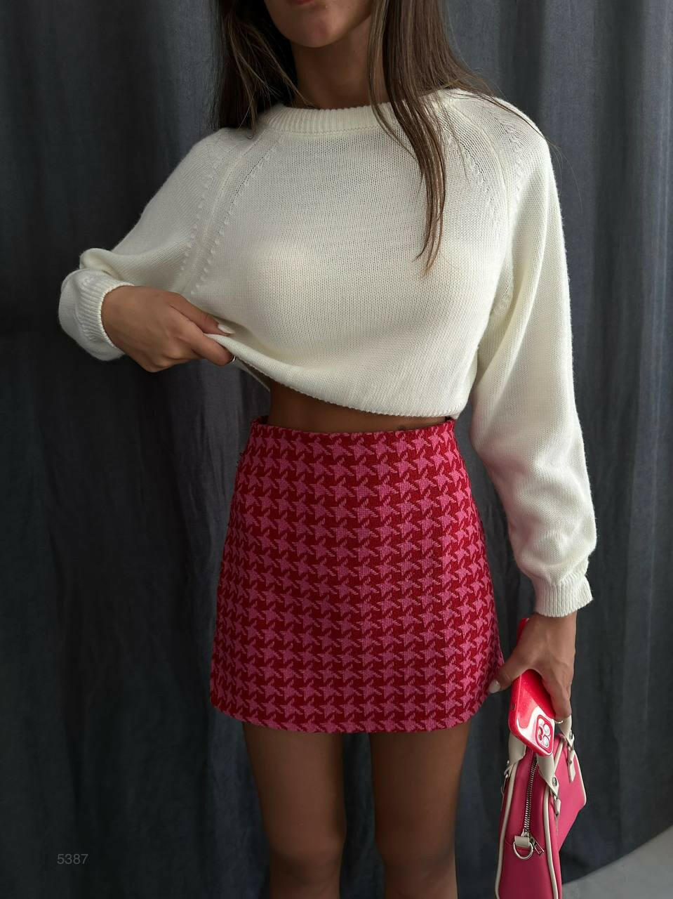 Crowfoot Pattern Mini Skirt in Fuchsia - Noxlook.