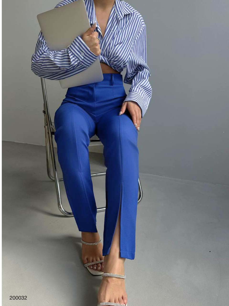 Office Wear Trousers with Front Split Hems in Blue - Noxlook.